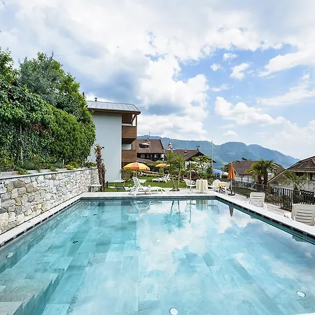 Hotel Maria 4*